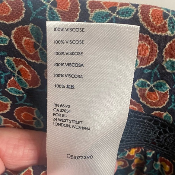 Anthropologie Janie Flounced
Peasant Blouse size 8 - Picture 7 of 10